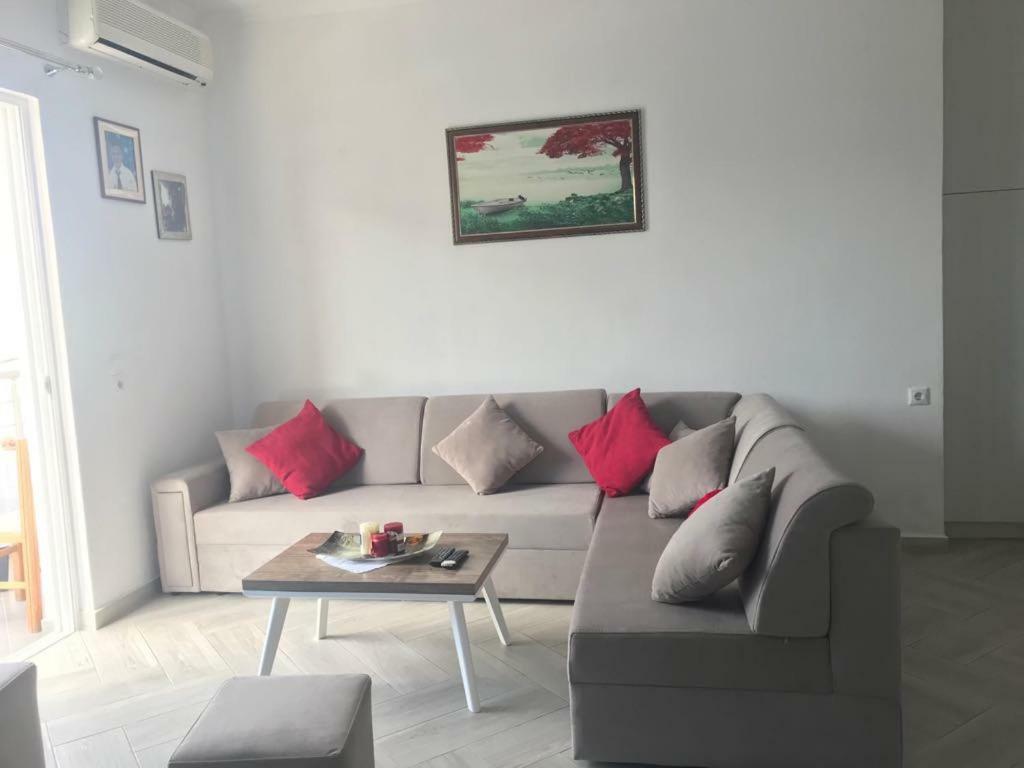 Vila Floban & Mirdar Koshi Sarandë Exterior foto